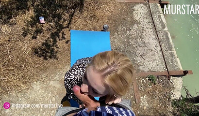 Отсосала незнакомцу на пляже, ведь все равно никто не узнает - Murstar