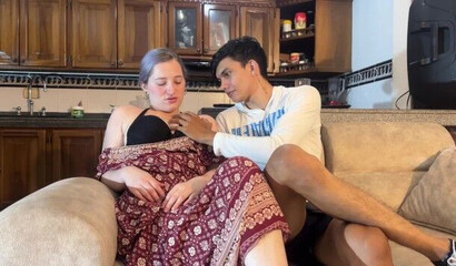 Грех отказываться от первого секса со зрелой и очень похотливой мачехой