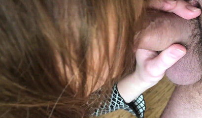 Чтобы получить хорошую оценку на экзамене, нужно удовлетворить учительницу