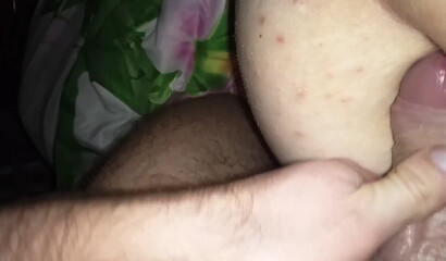 Всунул не в ту дырку, куда же надо совать хуй? В итоге просто полизал жопу