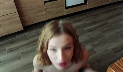 Не платишь за квартиру - расчехляй пизду