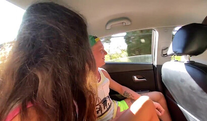 Four guys picked up a girl on the street and fucked her in an abandoned house. Part 1