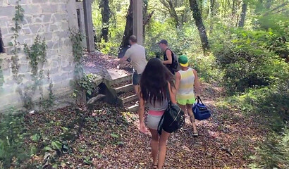 Four guys picked up a girl on the street and fucked her in an abandoned house. Part 1